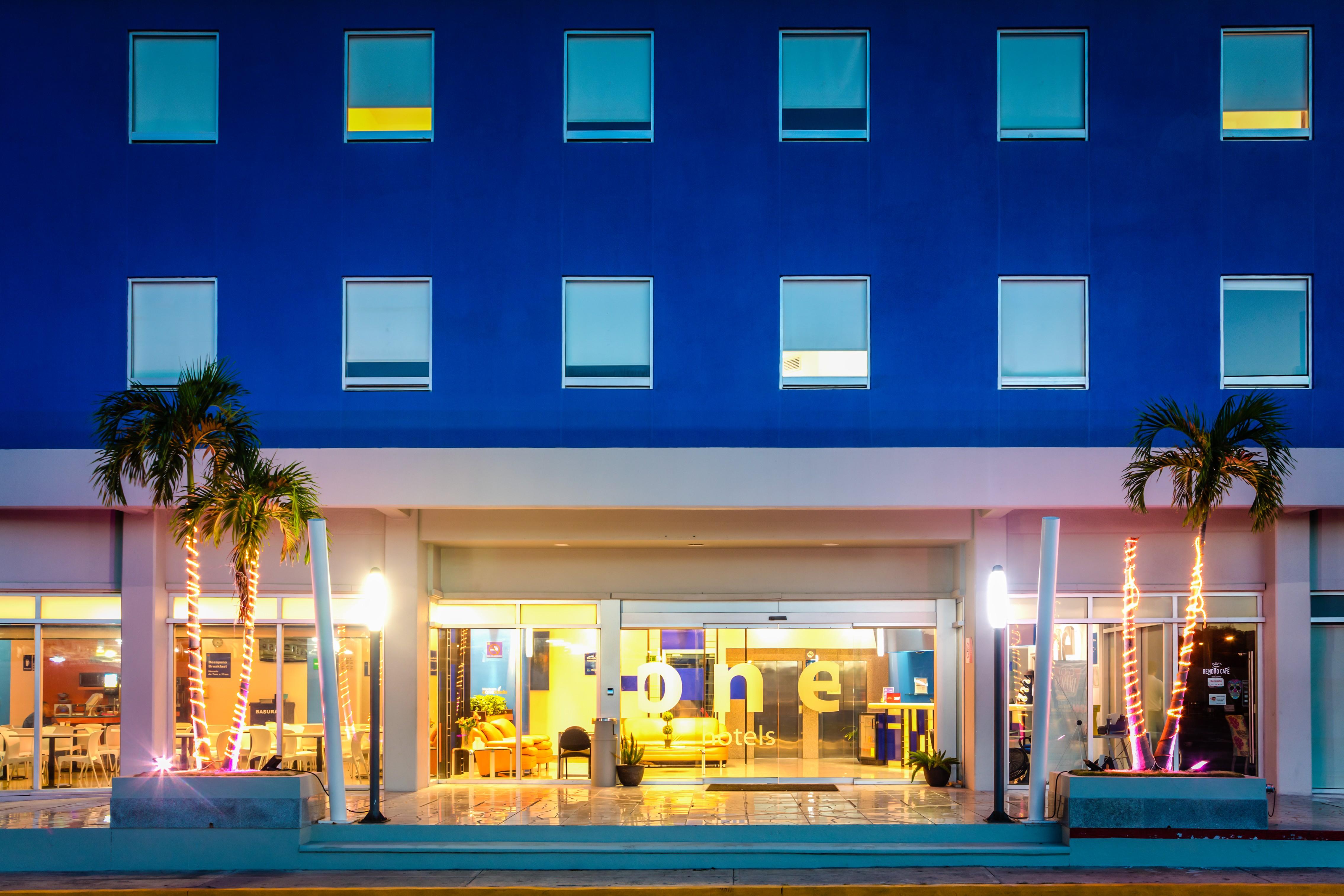 One Playa Del Carmen Hotel Bagian luar foto