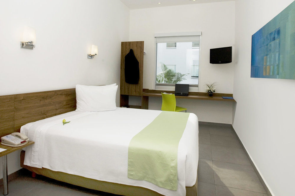 One Playa Del Carmen Hotel Bagian luar foto