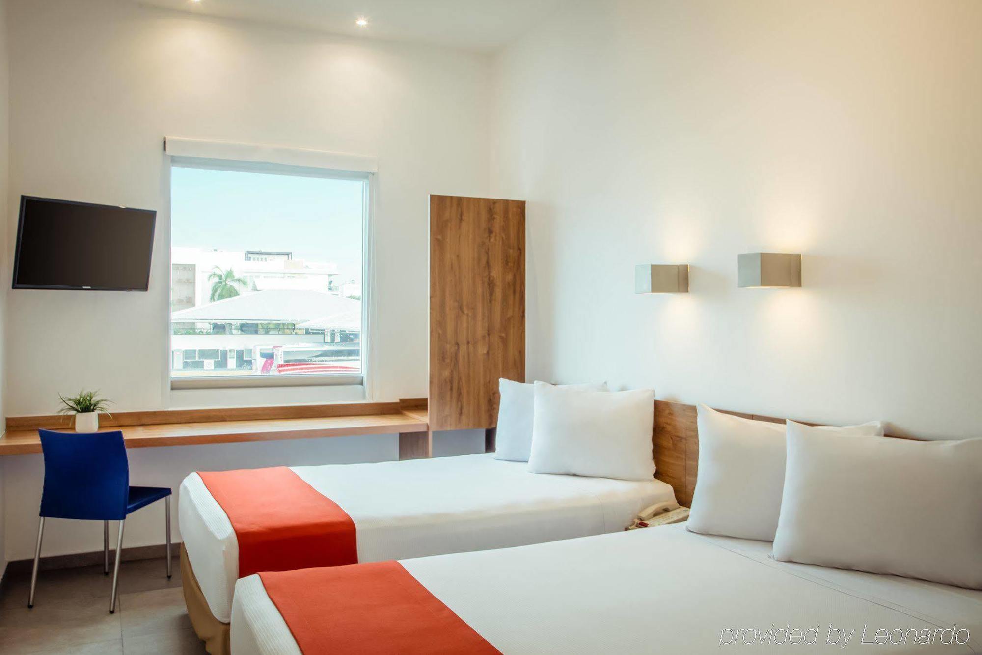 One Playa Del Carmen Hotel Bagian luar foto